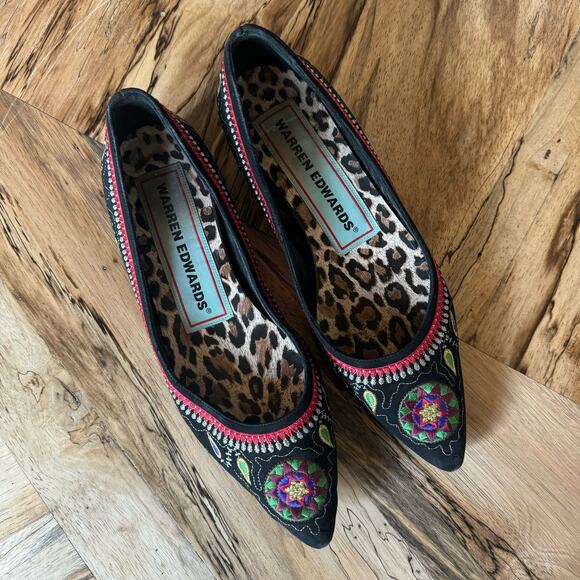Warren Edwards Handmade in Italy Embroidered Flats - Picture 1 of 6